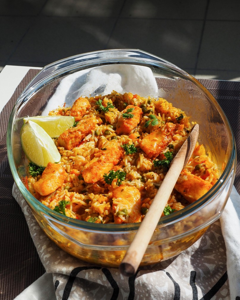Prosta i szybka rybna paella