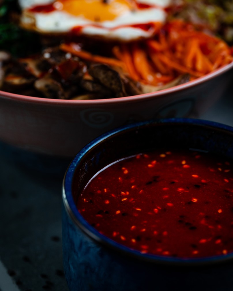 Bibimbap (koreański ryż z warzywami)