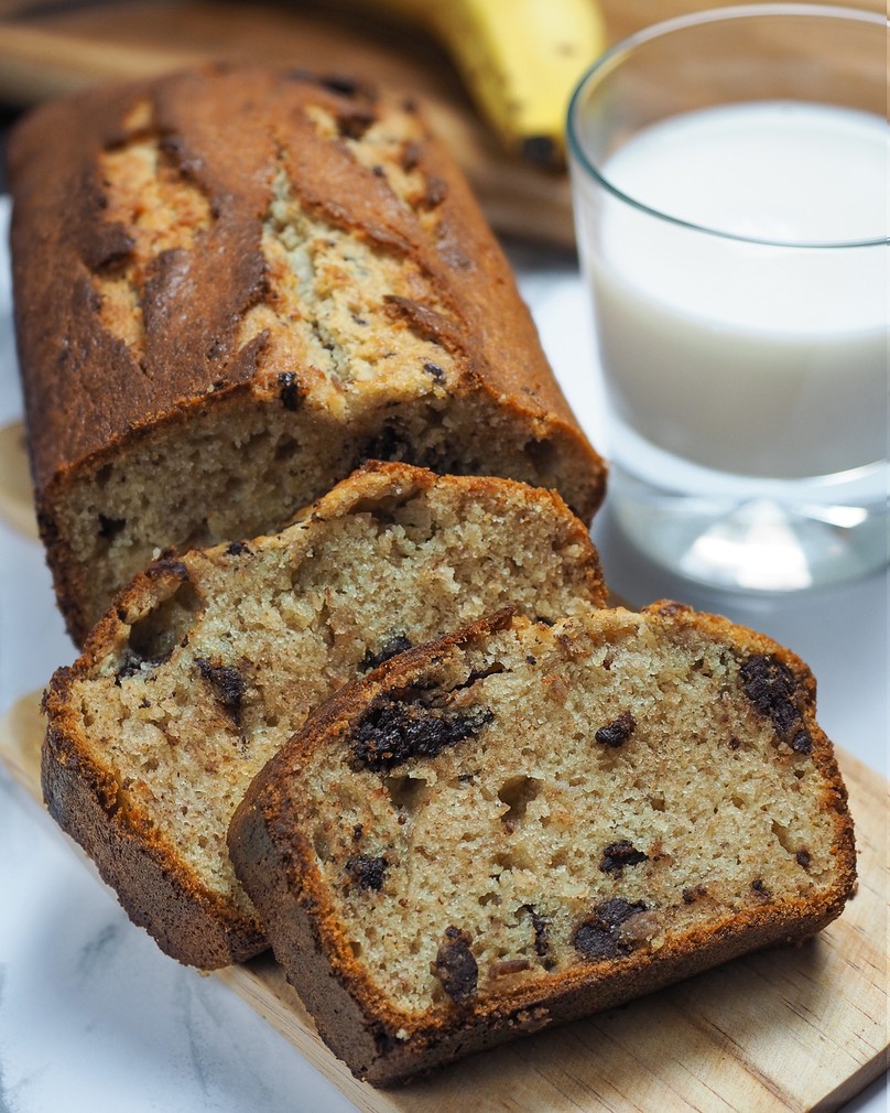 Bananowy chlebek z czekoladą