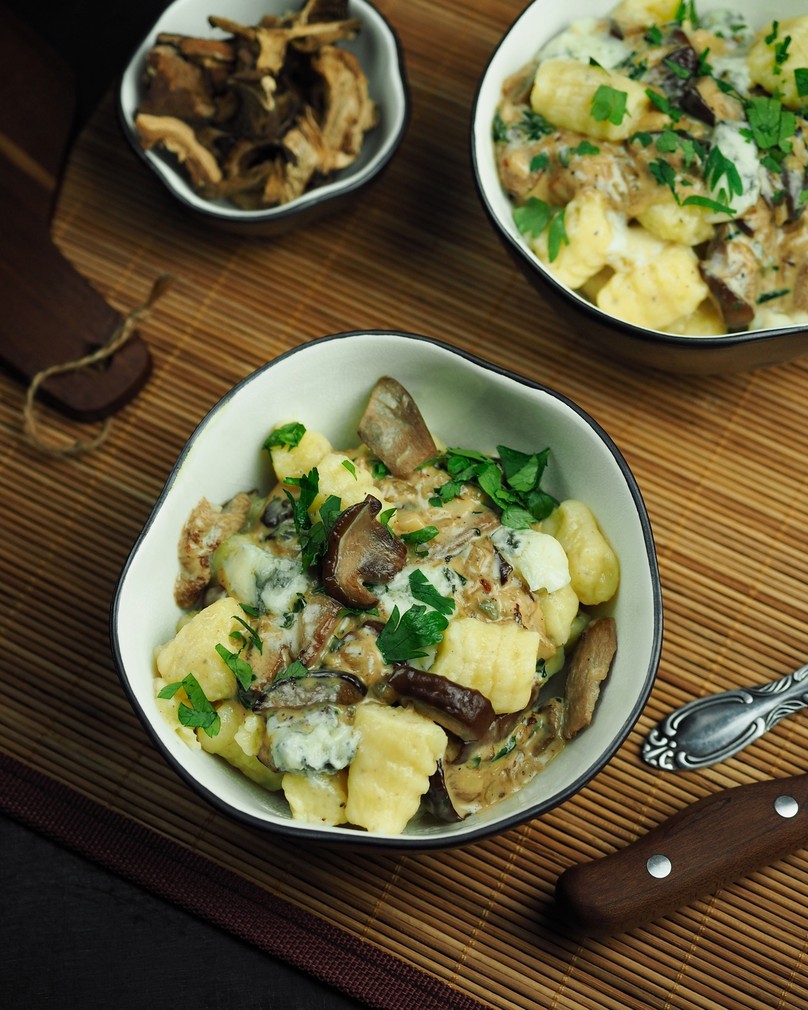 Gnocchi z grzybami i gorgonzolą